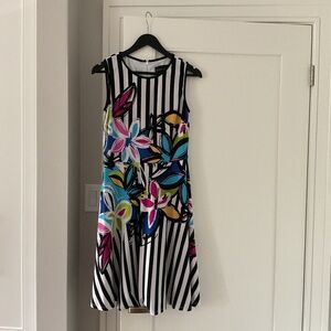 Frank Lyman Fun flowery colourful sleeveless summer dress size 8